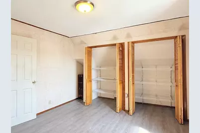 7 Pembroke St, Medford, MA 02155 - Photo 23