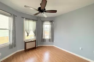7 Pembroke St, Medford, MA 02155 - Photo 11