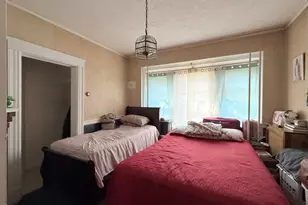 7 Pembroke St, Medford, MA 02155 - Photo 31