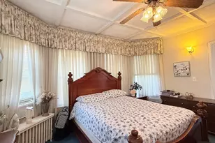 7 Pembroke St, Medford, MA 02155 - Photo 25