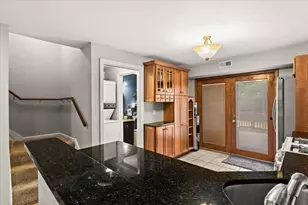 702 Brookline Way, Rockland, MA 02370 - Photo 9