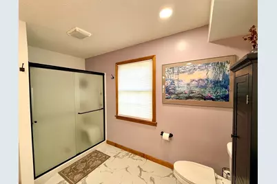 81 Vernon St, Greenfield, MA 01301 - Photo 17