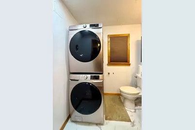 81 Vernon St, Greenfield, MA 01301 - Photo 23