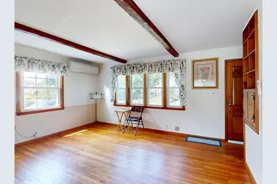 81 Vernon St, Greenfield, MA 01301 - Photo 11