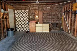 81 Vernon St, Greenfield, MA 01301 - Photo 33