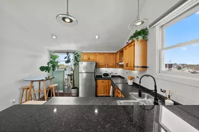 17 Millett St #3, Gloucester, MA 01930 - Photo 7