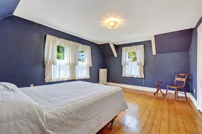 26 Hartford St, Bedford, MA 01730 - Photo 15