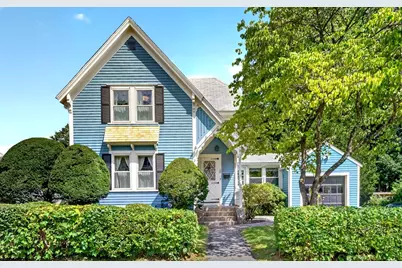 26 Hartford St, Bedford, MA 01730 - Photo 1
