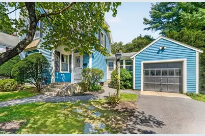 26 Hartford St, Bedford, MA 01730 - Photo 23