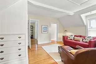 18 Jackson St, Newburyport, MA 01950 - Photo 31
