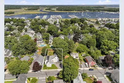 18 Jackson St, Newburyport, MA 01950 - Photo 41