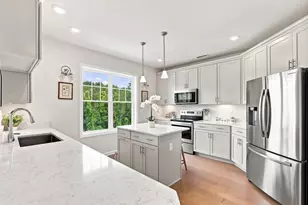 4 Francis Dr, Andover, MA 01810 - Photo 1