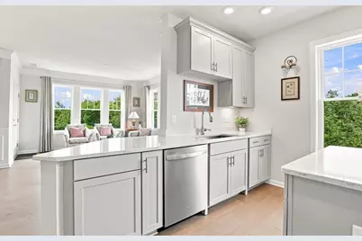 4 Francis Dr #412, Andover, MA 01810 - Photo 3