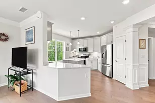4 Francis Dr, Andover, MA 01810 - Photo 7