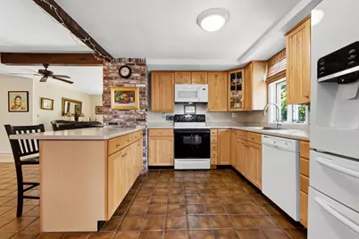 8 Colgate Rd, Beverly, MA 01915 - Photo 7