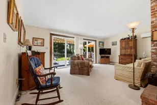 8 Colgate Rd, Beverly, MA 01915 - Photo 9