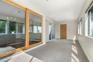 7 Eugley Park W, North Reading, MA 01864 - Photo 11