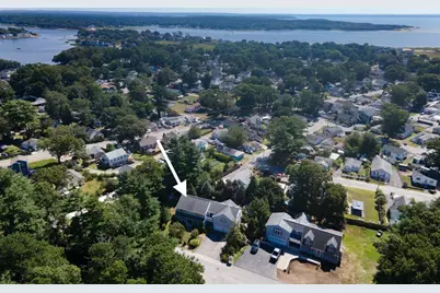 14 Shady Ln, Wareham, MA 02571 - Photo 3