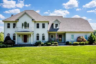 710 George Hill Rd, Lancaster, MA 01523 - Photo 1