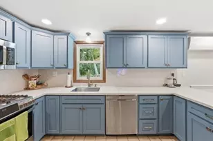 7 Hawthorne St, Grafton, MA 01536 - Photo 13