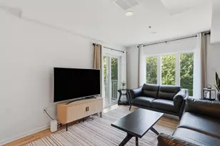 2 Duck Pond Rd, Beverly, MA 01915 - Photo 9
