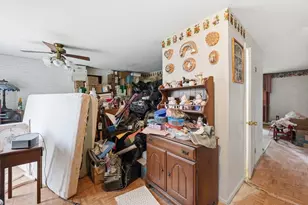 35 Sheri Ln, Agawam, MA 01001 - Photo 7