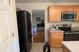 38 Lake St, Spencer, MA 01562 - Photo 5