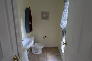 38 Lake St, Spencer, MA 01562 - Photo 15