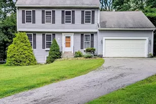 38 Lake St, Spencer, MA 01562 - Photo 1