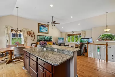 12 Autumn St, Billerica, MA 01821 - Photo 7
