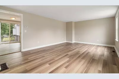 28 Harriet Thayer Dr #28, Attleboro, MA 02703 - Photo 3