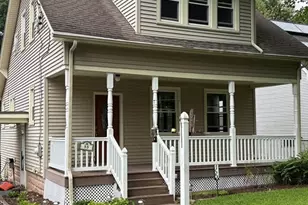 88 Carr Ave, Agawam, MA 01001 - Photo 3