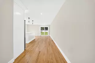 57 Bellflower Rd, Billerica, MA 01821 - Photo 5