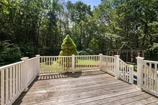 19 Jade, Derry, NH 03038 - Photo 9