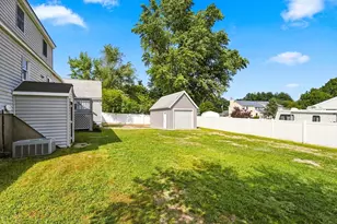 1251 Shawsheen St, Tewksbury, MA 01876 - Photo 39