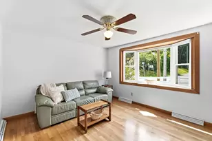 1251 Shawsheen St, Tewksbury, MA 01876 - Photo 13