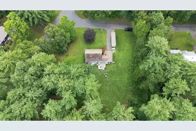 35 Charles St, Hampden, MA 01036 - Photo 31