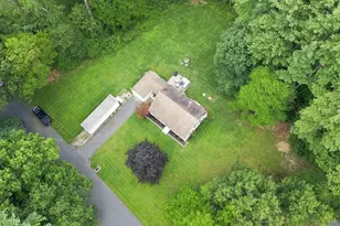 35 Charles St, Hampden, MA 01036 - Photo 33