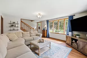 35 Charles St, Hampden, MA 01036 - Photo 15