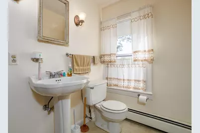 38 Woodland St, Methuen, MA 01844 - Photo 11