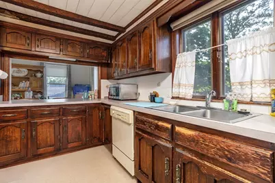 38 Woodland St, Methuen, MA 01844 - Photo 15