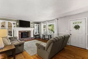16 Green Meadow Dr, Acushnet, MA 02743 - Photo 31