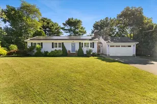 16 Green Meadow Dr, Acushnet, MA 02743 - Photo 1