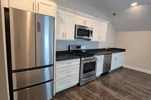 285 St George St, Duxbury, MA 02332 - Photo 3