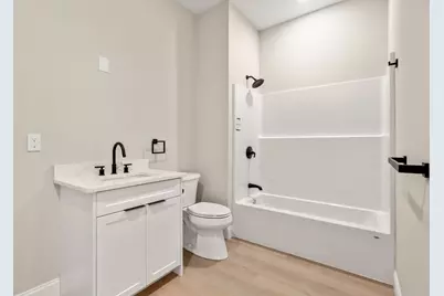 7 Cross St #202, Wilmington, MA 01887 - Photo 15