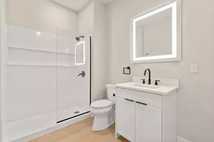 7 Cross St, Wilmington, MA 01887 - Photo 17