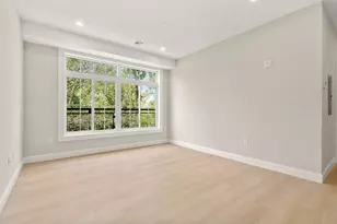 7 Cross St, Wilmington, MA 01887 - Photo 13