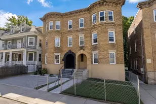 19 Chilcott, Boston, MA 02130 - Photo 5