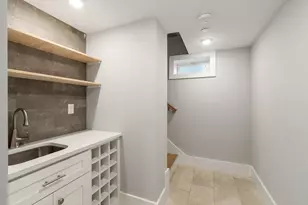 20 Carlton St, Somerville, MA 02143 - Photo 21
