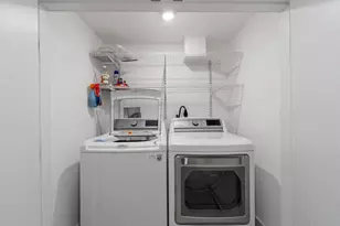 20 Carlton St, Somerville, MA 02143 - Photo 27